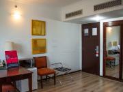 Apartamento para Aluguel com 1 quartos, 30 m² por R$ 2.393