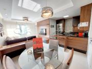 Apartamento para Aluguel com 1 quartos, 42 m² por R$ 5.300