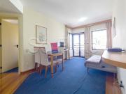 Apartamento para Aluguel com 1 quartos, 43 m² por R$ 3.200