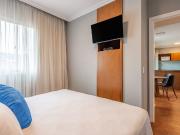Apartamento para Aluguel com 1 quartos, 44 m² por R$ 5.350
