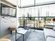 Apartamento para Aluguel com 1 quartos, 70 m² por R$ 8.746
