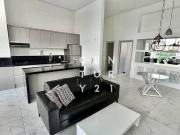 Apartamento para Aluguel com 1 quartos, 85 m² por R$ 11.000