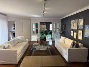 Apartamento para Aluguel com 2 quartos, 224 m² por R$ 30.000