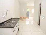 Apartamento para Aluguel com 2 quartos, 70 m² por R$ 1.100