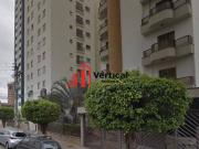 Apartamento para Aluguel com 3 quartos, 132 m² por R$ 4.000