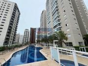 Apartamento para Aluguel com 3 quartos, 134 m² por R$ 7.800