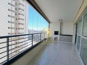 Apartamento para Aluguel com 3 quartos, 155 m² por R$ 4.800