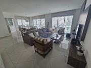 Apartamento para Aluguel com 3 quartos, 180 m² por R$ 9.500