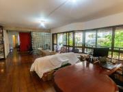 Apartamento para Aluguel com 3 quartos, 190 m² por R$ 10.000