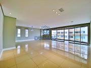 Apartamento para Aluguel com 3 quartos, 244 m² por R$ 9.200