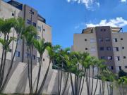 Apartamento para Aluguel com 3 quartos, 62 m² por R$ 1.900