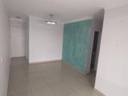 Apartamento para Aluguel com 3 quartos, 66 m² por R$ 2.100