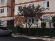 Apartamento para Aluguel com 3 quartos, 70 m² por R$ 1.600