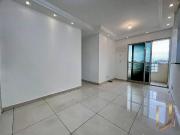 Apartamento para Aluguel com 3 quartos, 75 m² por R$ 2.300