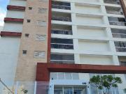 Apartamento para Aluguel com 3 quartos, 77 m² por R$ 3.200