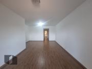 Apartamento para Aluguel com 4 quartos, 165 m² por R$ 7.500