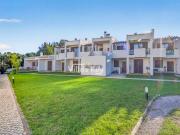 Apartamento para Arrendamento ao ano perto do Pestana...