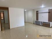 Apartamento para el arriendo