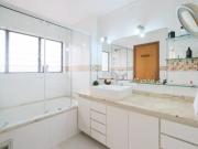 APARTAMENTO PARA LOCAÇÃO com 226 metros 4 dorms 3 vagas...