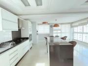 Apartamento para Locação em Balneário Camboriú/SC Centro...
