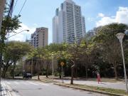 Apartamento para Locação em Barueri/SP Alphaville Centro...