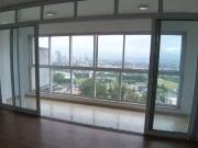 Apartamento para Locação em Barueri/SP Sítio Tamboré...