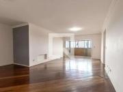 Apartamento para Locação em Curitiba/PR Mercês 3 Quartos