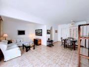 Apartamento para Locação em Guarujá/SP Pitangueiras 3...