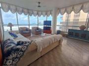 Apartamento para Locação em Guarujá/SP Pitangueiras 3...