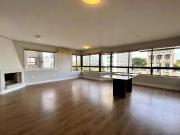 Apartamento para Locação em Porto Alegre/RS Bela Vista 4...