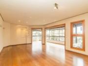Apartamento para Locação em Porto Alegre/RS Três...