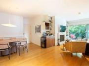 Apartamento para Locação em São Paulo/SP Alto de...
