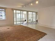 Apartamento para Locação em São Paulo/SP Jardim Europa 1...