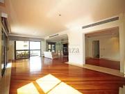 Apartamento para Locação em São Paulo/SP Moema 4 Quartos