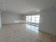 Apartamento para Locação em Salvador/BA Itaigara 4 Quartos