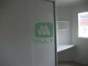 Apartamento para Locação em Uberlândia/MG Copacabana 3...
