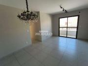 Apartamento para Locação em Uberlândia/MG Santa Mônica 3...