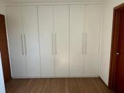 Apartamento para locaÃ§Ã£o tem 102mÂ² com 3/4 em...