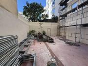 Apartamento para recuperar junto às Amoreiras 0m² Campolide