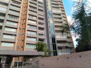 Apartamento para remodelar a su gusto ubicado en el...