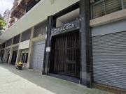 APARTAMENTO PARA REMODELAR EN VENTA 150 M2 URB. LAS ACACIAS
