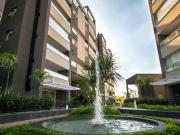 Apartamento para venda e aluguel em Granja Viana em...