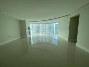 Apartamento para Venda em Balneário Camboriú/SC Centro 3...