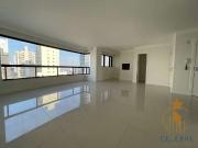 Apartamento para Venda em Balneário Camboriú/SC Centro 3...