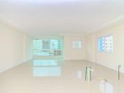 Apartamento para Venda em Balneário Camboriú/SC Centro 3...