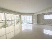 Apartamento para Venda em Balneário Camboriú/SC Centro 3...