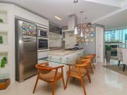 Apartamento para Venda em Balneário Camboriú/SC Centro 3...