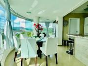 Apartamento para Venda em Balneário Camboriú/SC Centro 3...