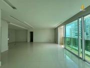 Apartamento para Venda em Balneário Camboriú/SC Centro 4...