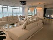 Apartamento para Venda em Balneário Camboriú/SC Centro 4...